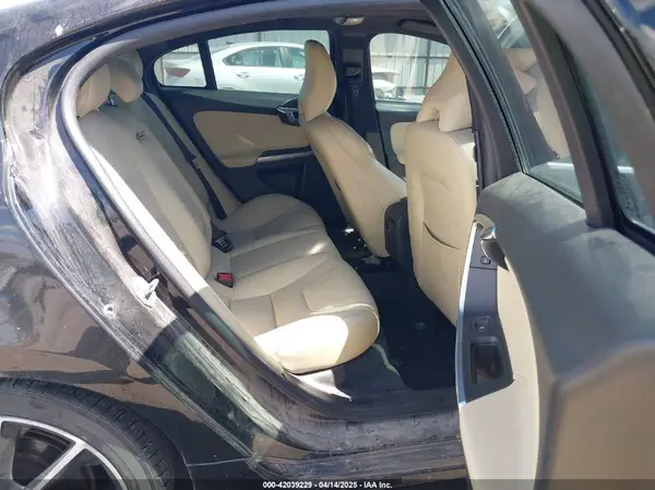 YV126MFK5G1398229 2016 VOLVO S60 - Image 8