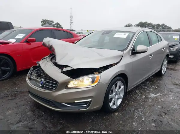 YV126MFK5G2394269 2016 VOLVO S60 - Image 2
