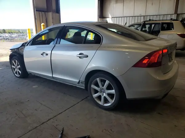 YV126MFK5G2398001 2016 VOLVO S60 - Image 2