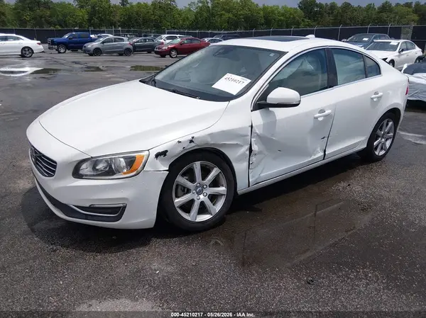 YV126MFK5G2408865 2016 VOLVO S60 - Image 2