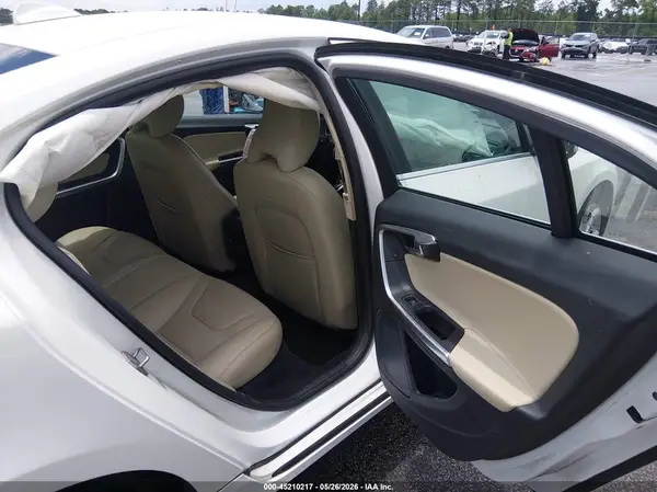 YV126MFK5G2408865 2016 VOLVO S60 - Image 8