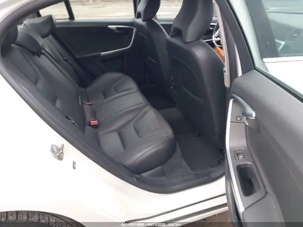 YV126MFK5G2409255 2016 VOLVO S60 - Image 8