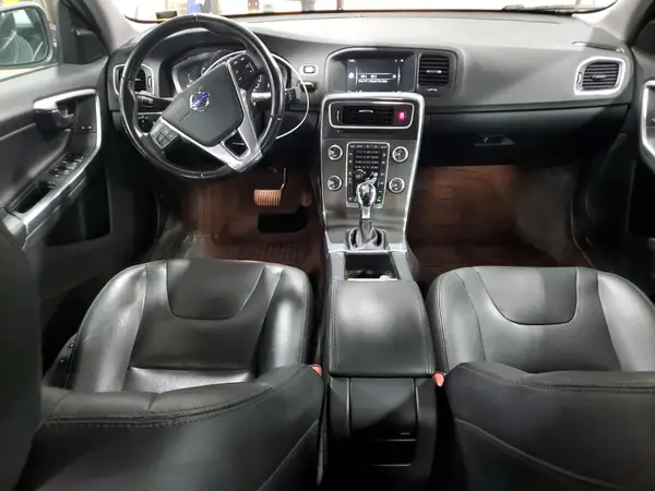 YV126MFK6G2393227 2016 VOLVO S60 - Image 8