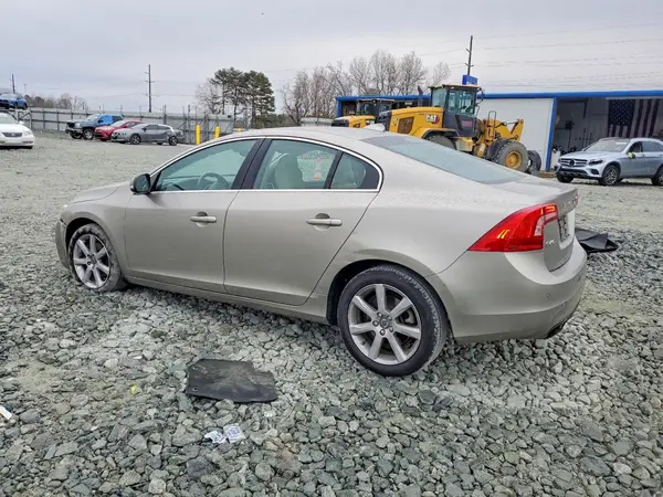 YV126MFK6G2405442 2016 VOLVO S60 - Image 2