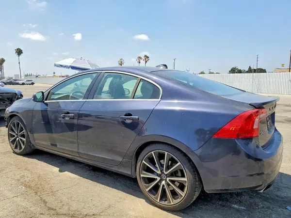 YV126MFK6G2413542 2016 VOLVO S60 - Image 2