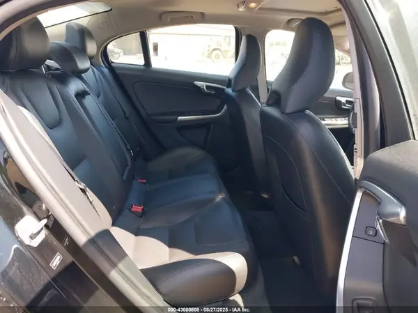 YV126MFK7G2392796 2016 VOLVO S60 - Image 8