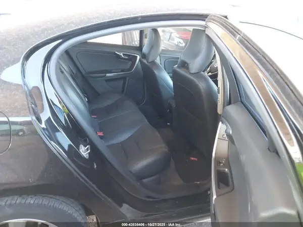 YV126MFK7G2408107 2016 VOLVO S60 - Image 8