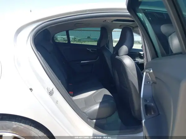 YV126MFK8G2393908 2016 VOLVO S60 - Image 8