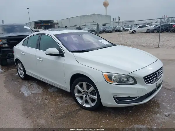 YV126MFK9G2390547 2016 VOLVO S60 - Image 1
