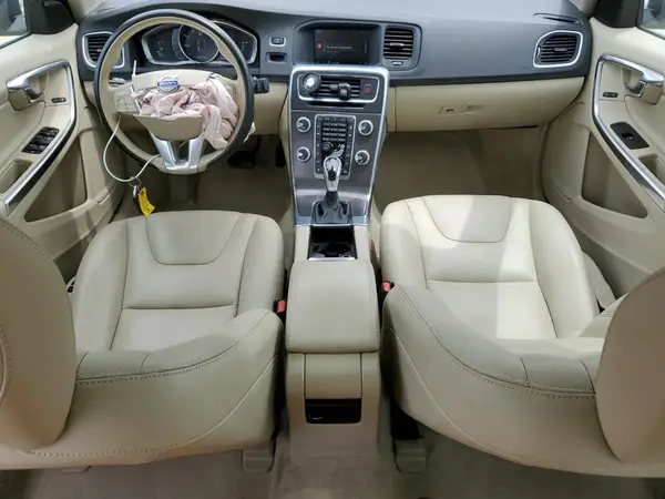 YV126MFK9G2395618 2016 VOLVO S60 - Image 8