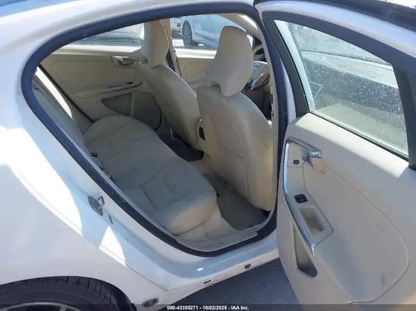 YV126MFK9G2412885 2016 VOLVO S60 - Image 8