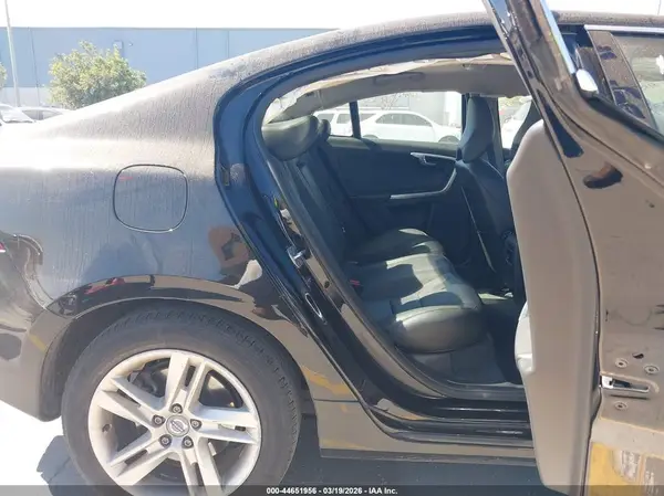 YV126MFKXG1392877 2016 VOLVO S60 - Image 8