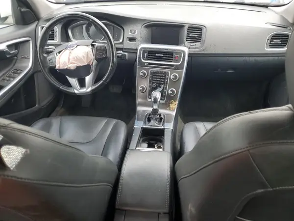 YV126MFKXG2399628 2016 VOLVO S60 - Image 8