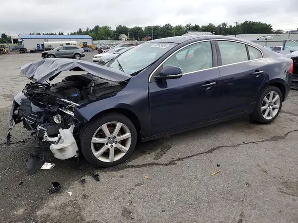 YV126MFKXG2412944 2016 VOLVO S60 - Image 1