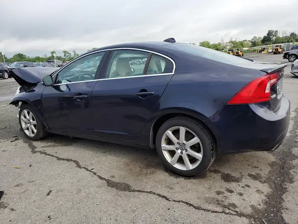 YV126MFKXG2412944 2016 VOLVO S60 - Image 2