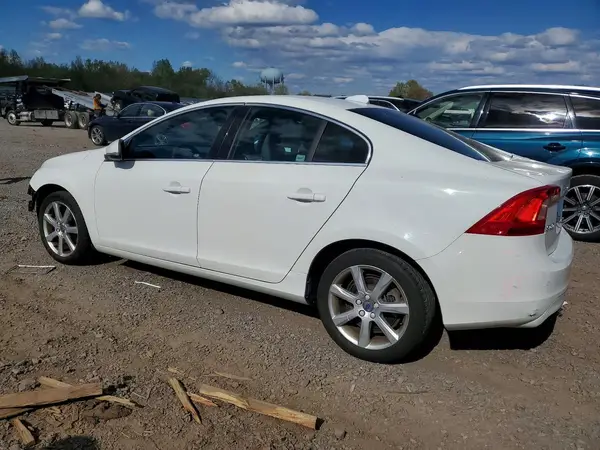 YV126MFKXG2414449 2016 VOLVO S60 - Image 2