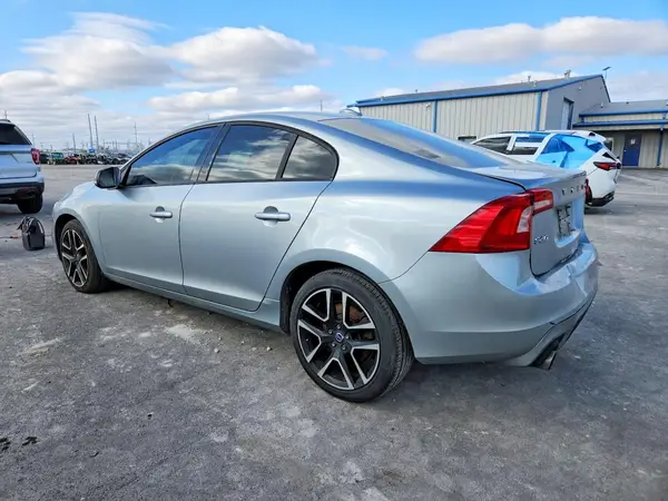 YV126MFL0H2421212 2017 VOLVO S60 - Image 2