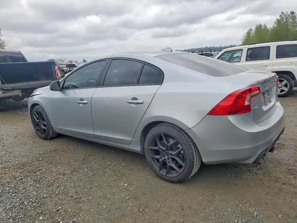 YV126MFL0H2432128 2017 VOLVO S60 - Image 2