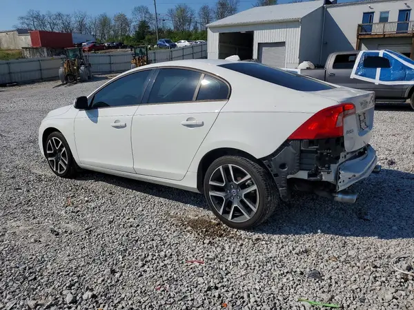 YV126MFL0H2434512 2017 VOLVO S60 - Image 2