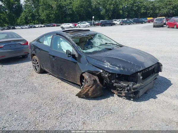 YV126MFL0H2435319 2017 VOLVO S60 - Image 1