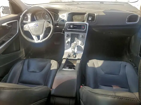 YV126MFL1H2422093 2017 VOLVO S60 - Image 8