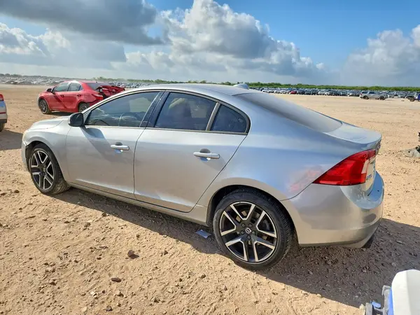 YV126MFL1H2422255 2017 VOLVO S60 - Image 2