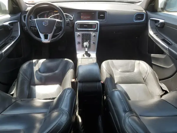YV126MFL1H2434440 2017 VOLVO S60 - Image 8