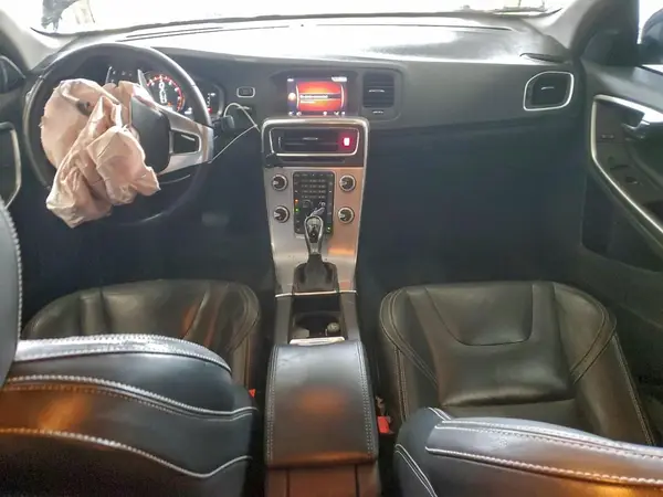 YV126MFL2H2436293 2017 VOLVO S60 - Image 8