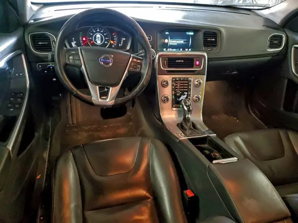 YV126MFL3H2421611 2017 VOLVO S60 - Image 8