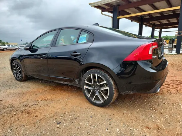 YV126MFL3H2422094 2017 VOLVO S60 - Image 2