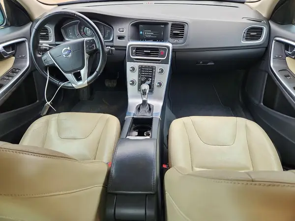YV126MFL3H2422094 2017 VOLVO S60 - Image 8