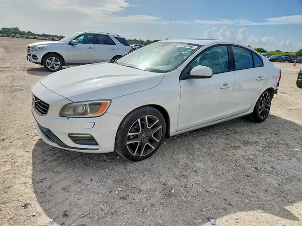 YV126MFL3H2423259 2017 VOLVO S60 - Image 1