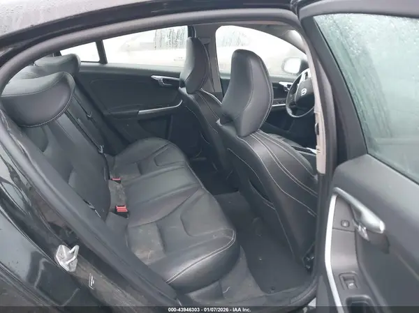 YV126MFL3H2432527 2017 VOLVO S60 - Image 8