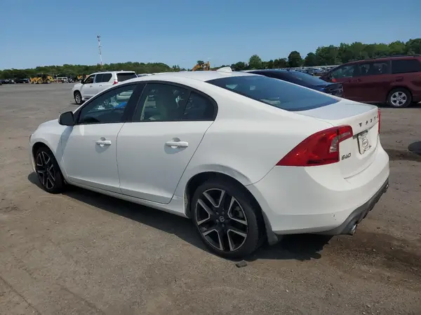 YV126MFL3H2433824 2017 VOLVO S60 - Image 2