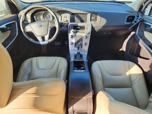 YV126MFL3H2434407 2017 VOLVO S60 - Image 8
