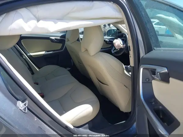 YV126MFL3J2450113 2018 VOLVO S60 - Image 8
