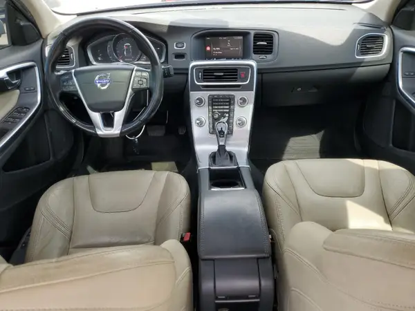 YV126MFL3J2450676 2018 VOLVO S60 - Image 8