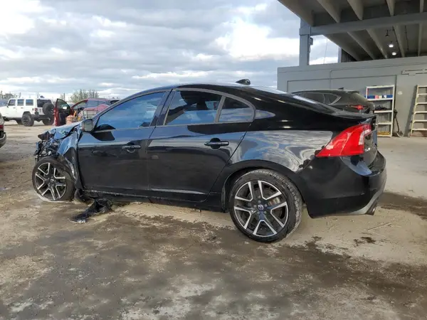 YV126MFL3J2451391 2018 VOLVO S60 - Image 2