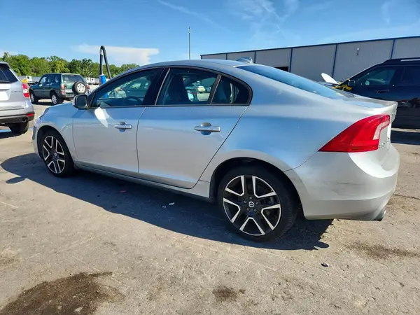 YV126MFL4H2431418 2017 VOLVO S60 - Image 2