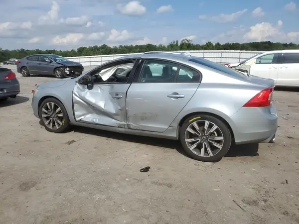YV126MFL4J2452064 2018 VOLVO S60 - Image 2