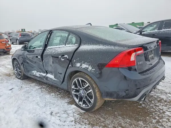 YV126MFL5H2422324 2017 VOLVO S60 - Image 2