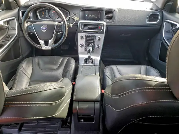 YV126MFL5H2433534 2017 VOLVO S60 - Image 8