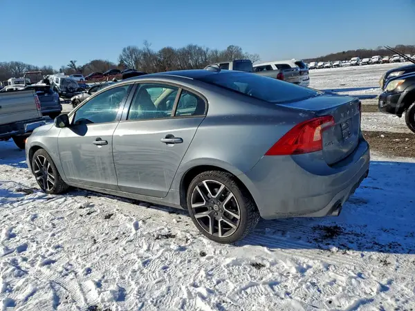 YV126MFL5J2452803 2018 VOLVO S60 - Image 2