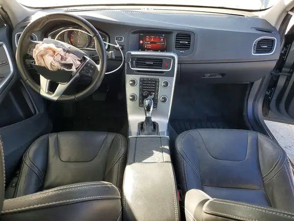 YV126MFL5J2461789 2018 VOLVO S60 - Image 8