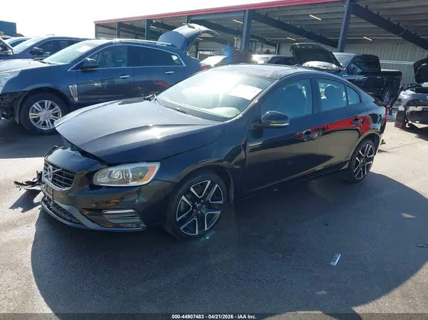 YV126MFL6H2422316 2017 VOLVO S60 - Image 2