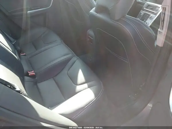 YV126MFL6H2439763 2017 VOLVO S60 - Image 8