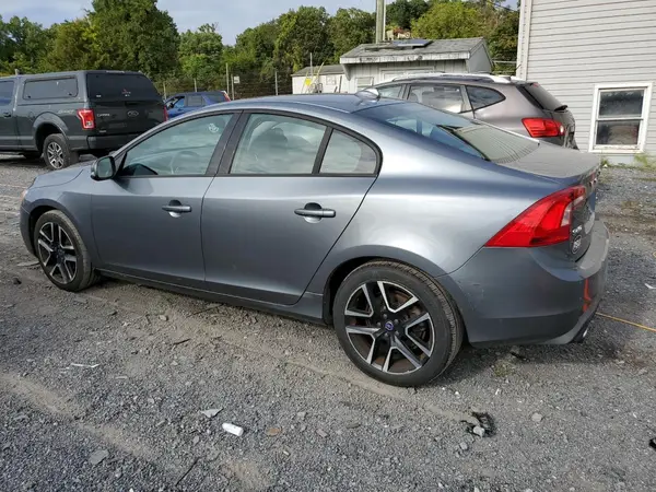YV126MFL7H2422521 2017 VOLVO S60 - Image 2