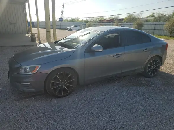 YV126MFL7H2432126 2017 VOLVO S60 - Image 1