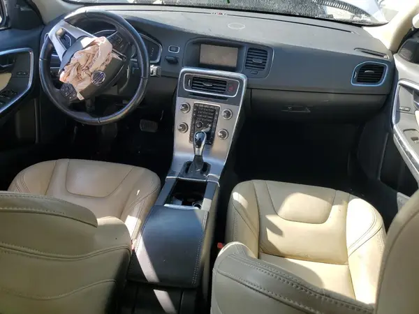 YV126MFL7J2457047 2018 VOLVO S60 - Image 8