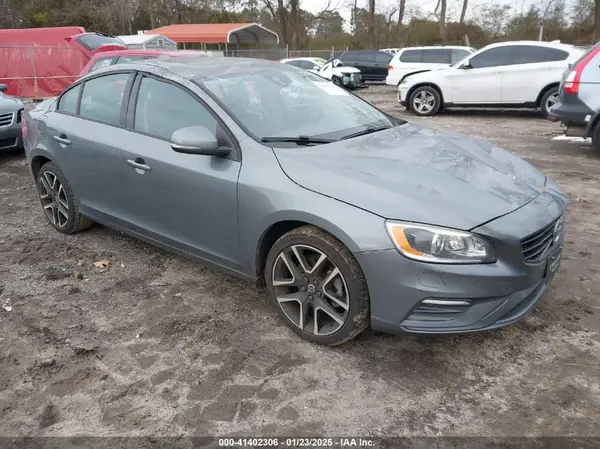 YV126MFL8H2420485 2017 VOLVO S60 - Image 1